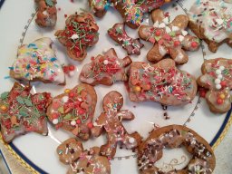 2025-12-02 Piernikowo i lukrowo u Biedronek